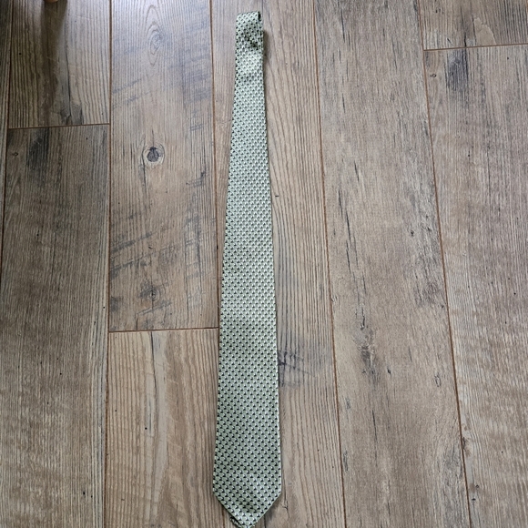 Banana Republic Green Patterned Men's 💯 Silk Tie - Picture 2 of 6